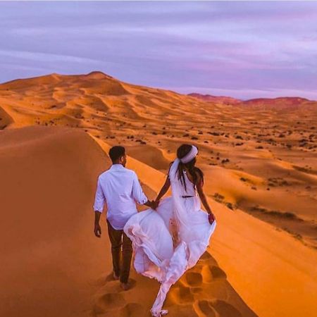 Luxury Bedouin Camp Bed and Breakfast Merzouga Buitenkant foto