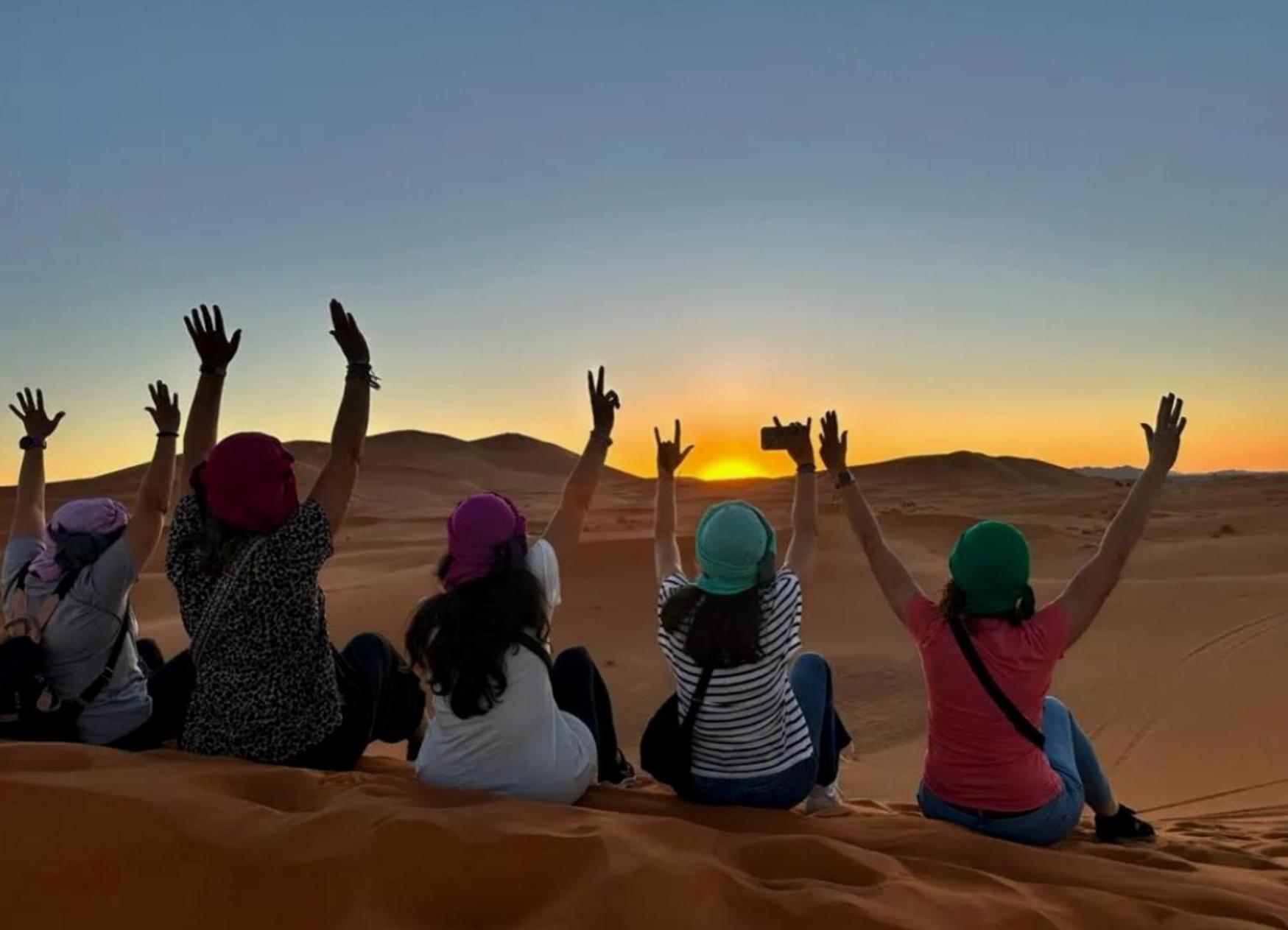 Luxury Bedouin Camp Bed and Breakfast Merzouga Buitenkant foto
