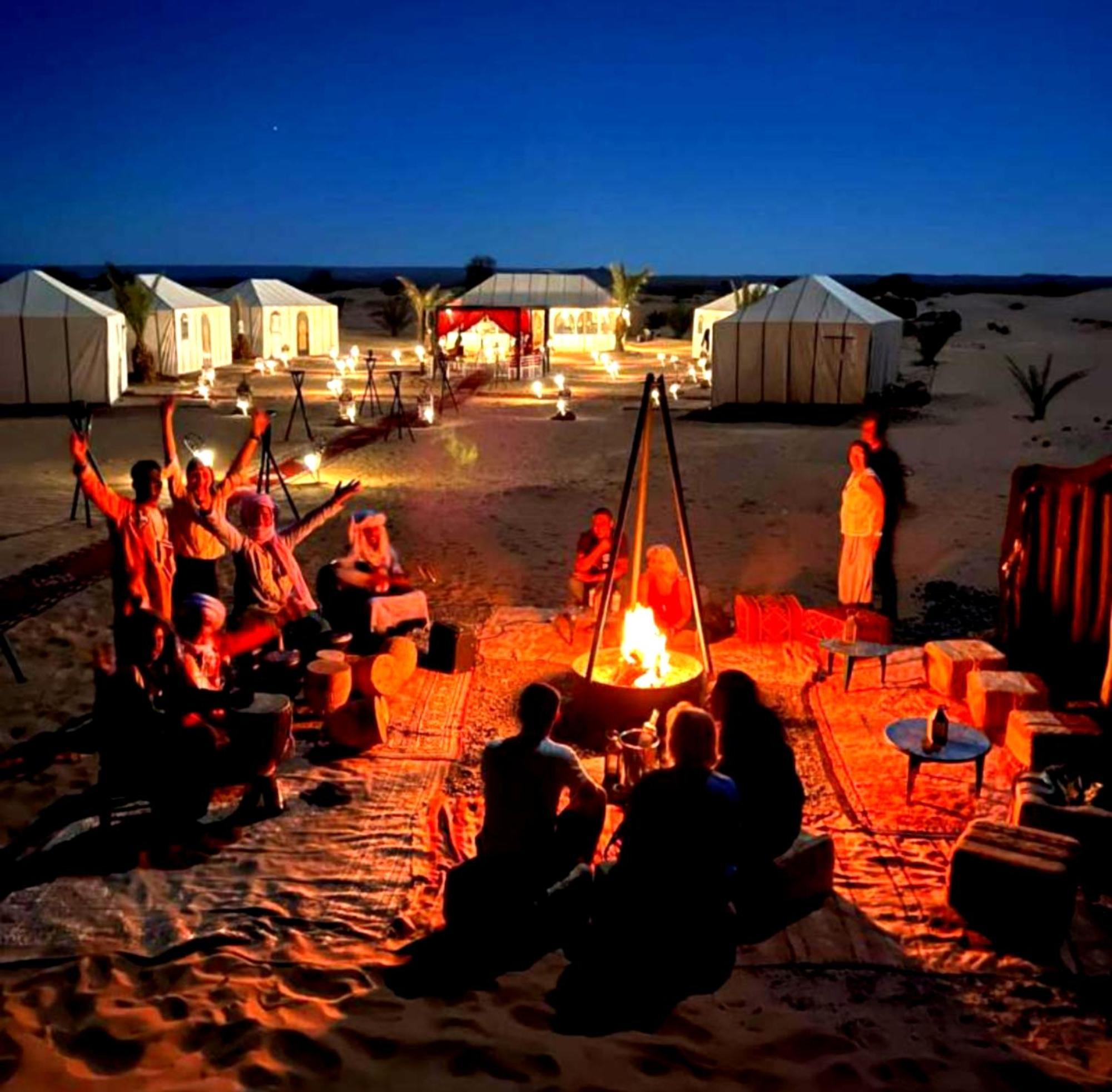 Luxury Bedouin Camp Bed and Breakfast Merzouga Buitenkant foto