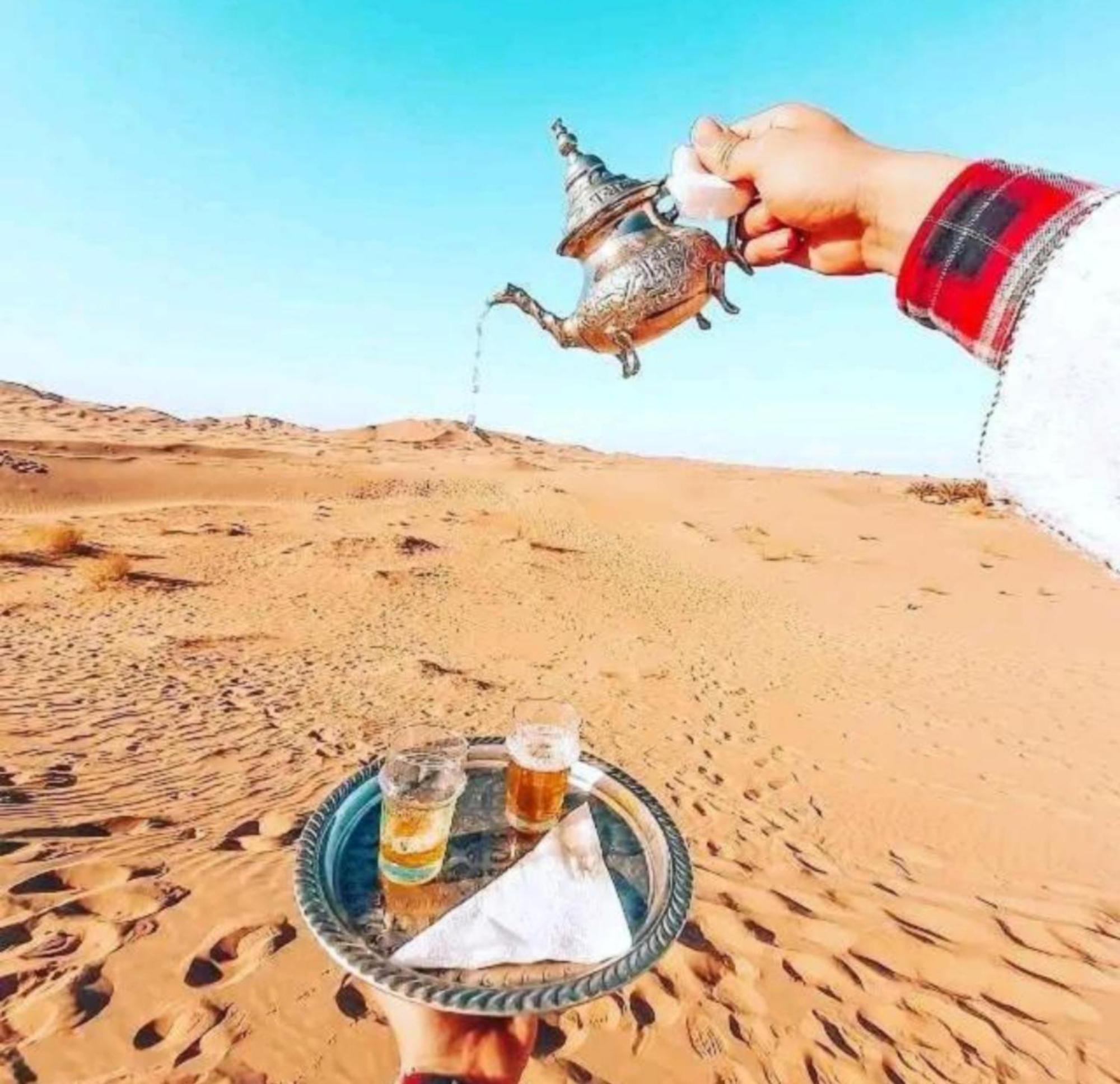 Luxury Bedouin Camp Bed and Breakfast Merzouga Buitenkant foto